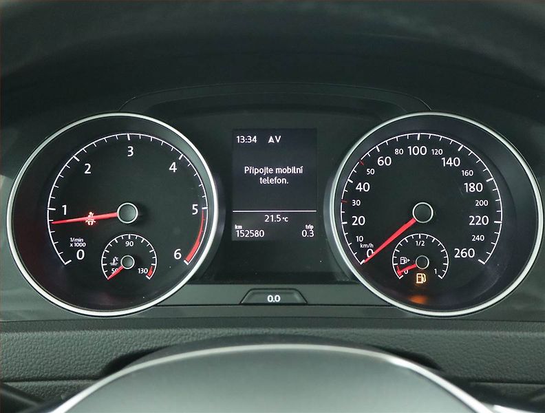 Volkswagen Golf (2019) 2.0 TDI, Navi, Tempomat - fotka 11 z 16