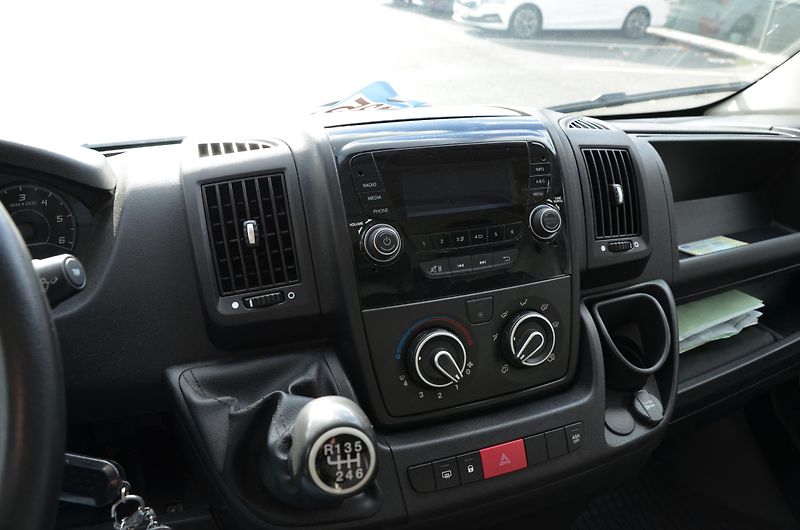 Citroën Jumper (2022) 2.2BHDi 33 L2H2 140 4d - fotka 12 z 12