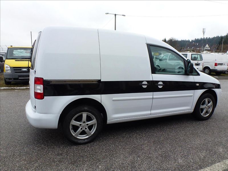 Volkswagen Caddy 1,9 TDI - fotka 8 z 45