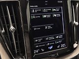 Volvo XC60 B4 INSCRIPTION CZ REZERVACE - náhled 33