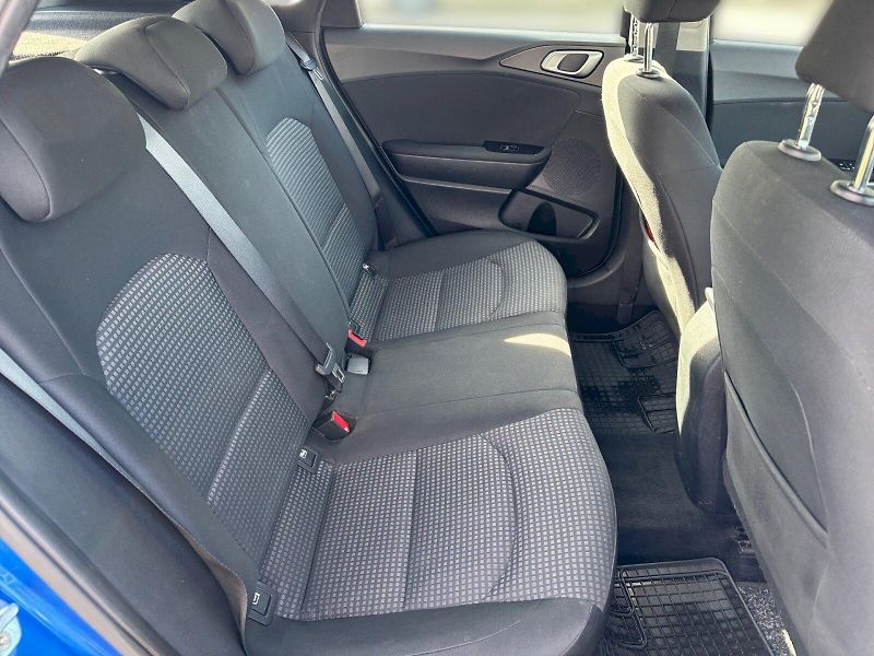 Kia Ceed (2021) - fotka 23 z 27