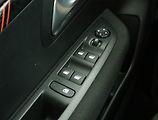 Peugeot 208 (2021) 50 kWh, SoH 91%, Automat - náhled 16