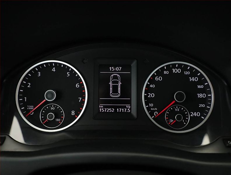 Volkswagen Tiguan (2012) 1.4 TSI, Serv.kniha - fotka 8 z 17
