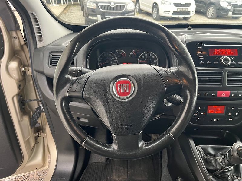 Fiat Dobló (2010) 1.6 JTD 7 Míst  Nová STK - fotka 9 z 19