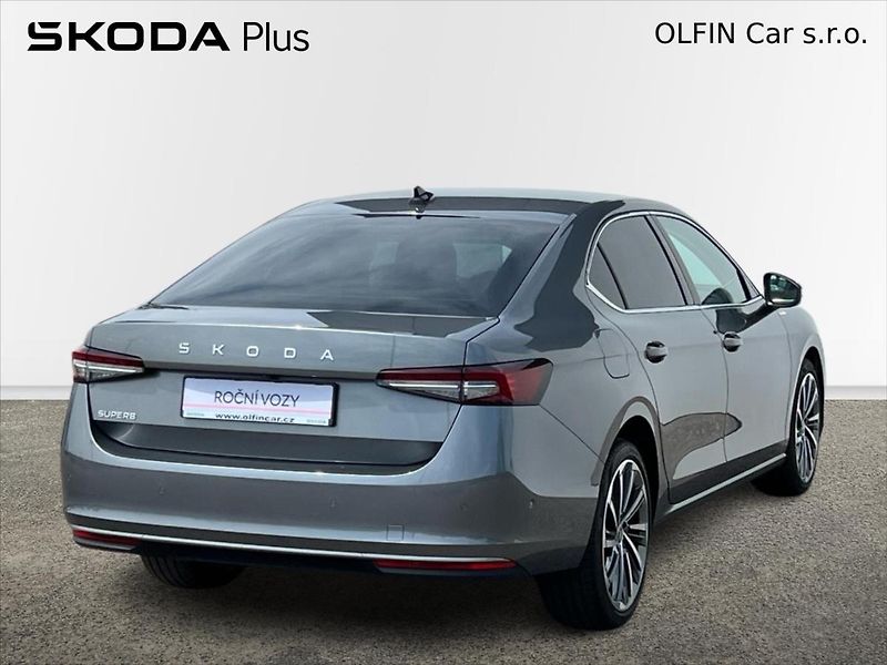 Škoda Superb 2,0 TDi 110kW 7DSG L&K  IV. - fotka 2 z 41