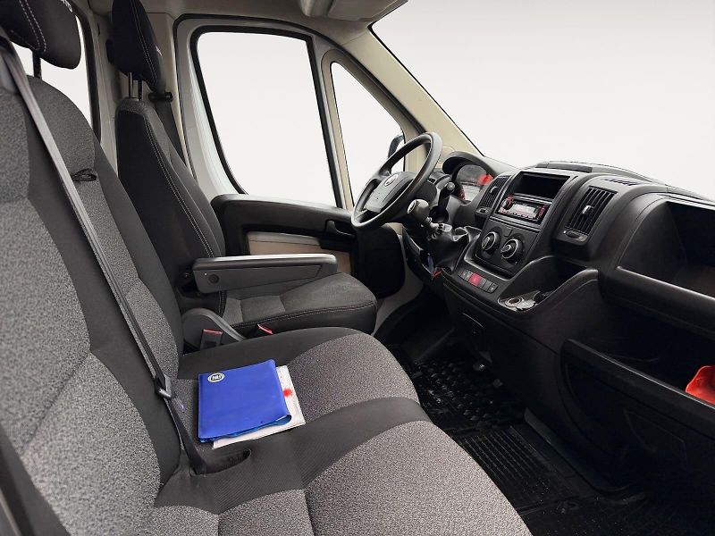 Fiat Ducato (2019) 8 PALET+HYDRAULICKÉ ČELO 750kg - fotka 11 z 23