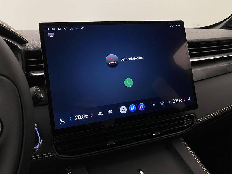 Lynk & Co 01 (2025) CORE PHEV AUT CZ 1.maj - fotka 46 z 96