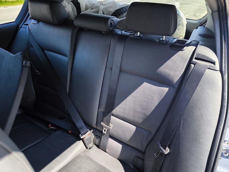 BMW Řada 1 116i 85kW SERVISKA - fotka 40 z 82