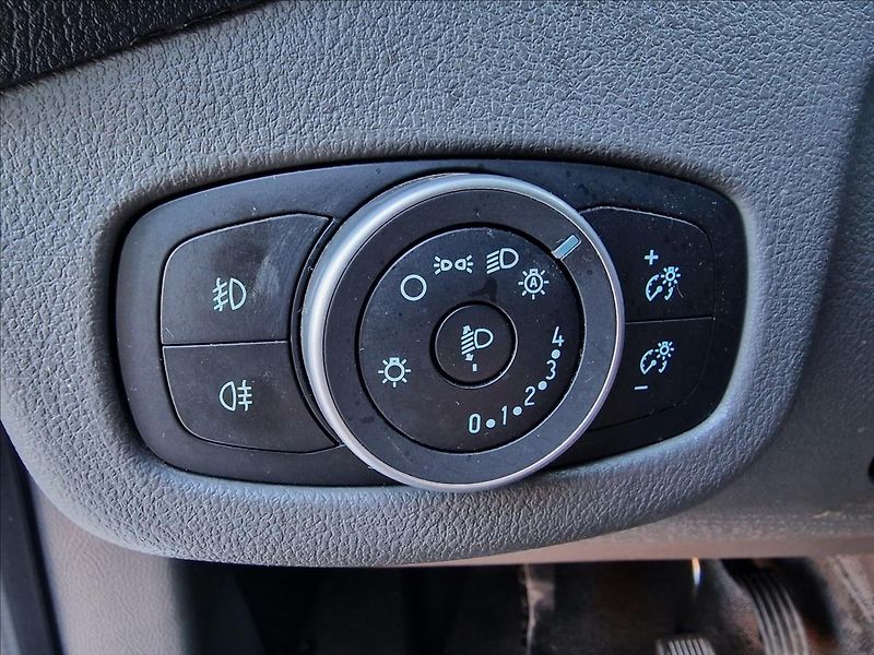Ford Transit Connect 1.5 EcoBlue,původ ČR,1.Maj - fotka 38 z 50