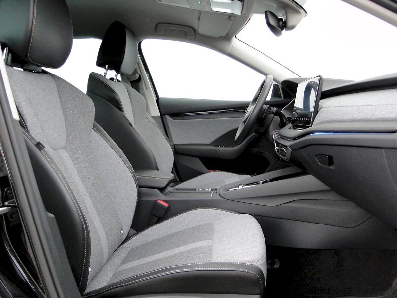 Škoda Octavia (2024) DSG 2.0 TDI / 110 kW / TOP SEL - fotka 22 z 35