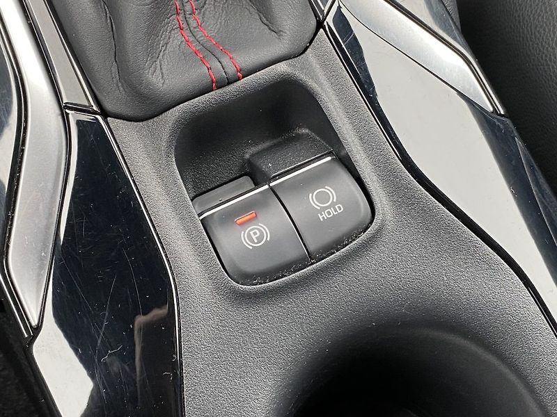 Toyota Corolla 1.8HSD, ČR, GR Sport, záruka - fotka 28 z 35