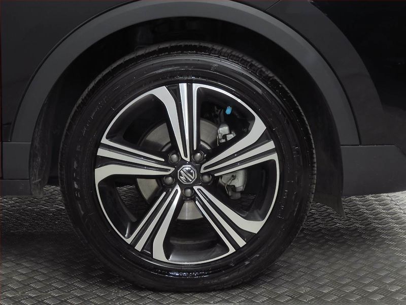 MG ZS (2024) Essential 1.5, Serv.kniha - fotka 14 z 17