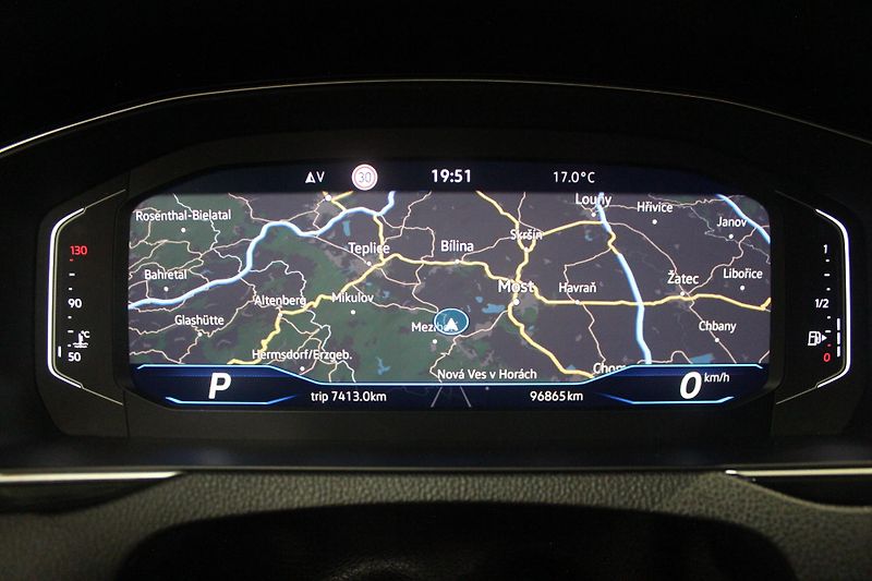 Volkswagen Passat (2023) 110kW, Tažné, Nezávislé topení - fotka 19 z 26