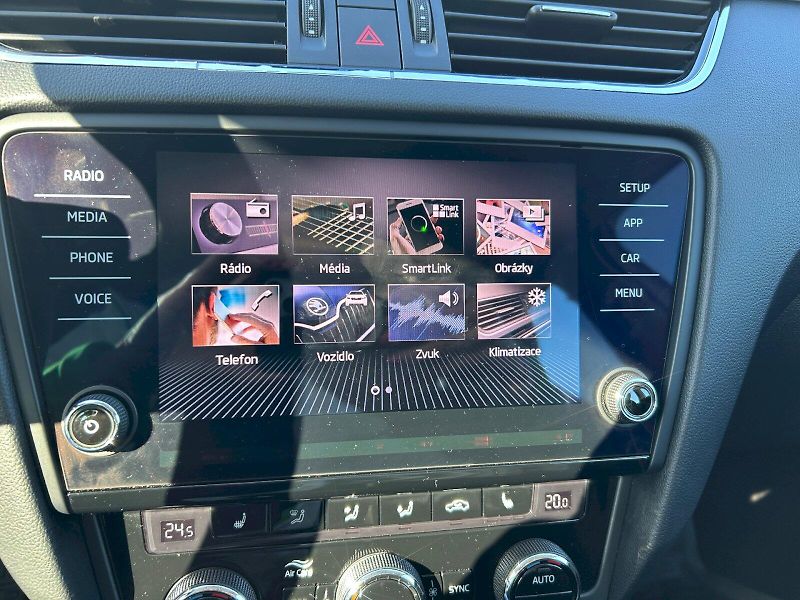 Škoda Octavia (2022) 1,6TDI 85kW 35000KM!!! - fotka 20 z 26