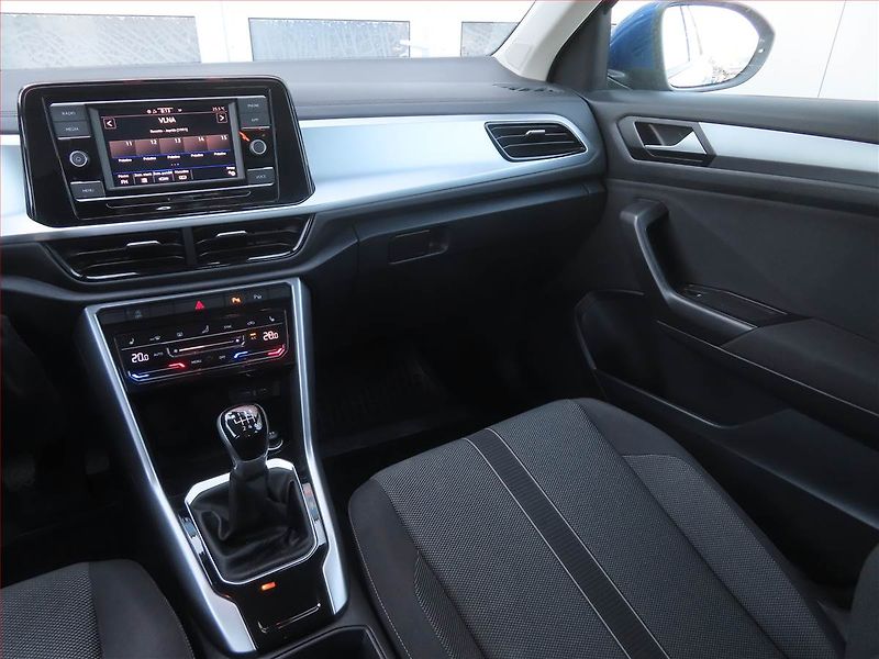Volkswagen T-Roc (2022) 1.5 TSI - fotka 8 z 20