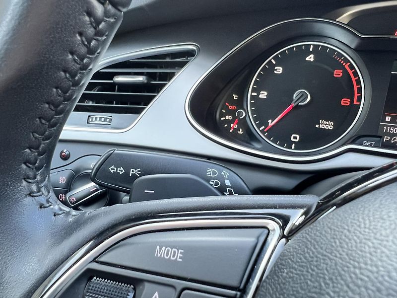 Audi A4 Allroad 2.0TDi QUATTRO AUTOMAT ALU - fotka 15 z 44
