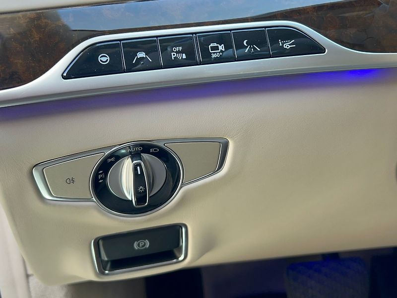 Mercedes-Benz Třídy S S 600 MAYBACH - fotka 21 z 36