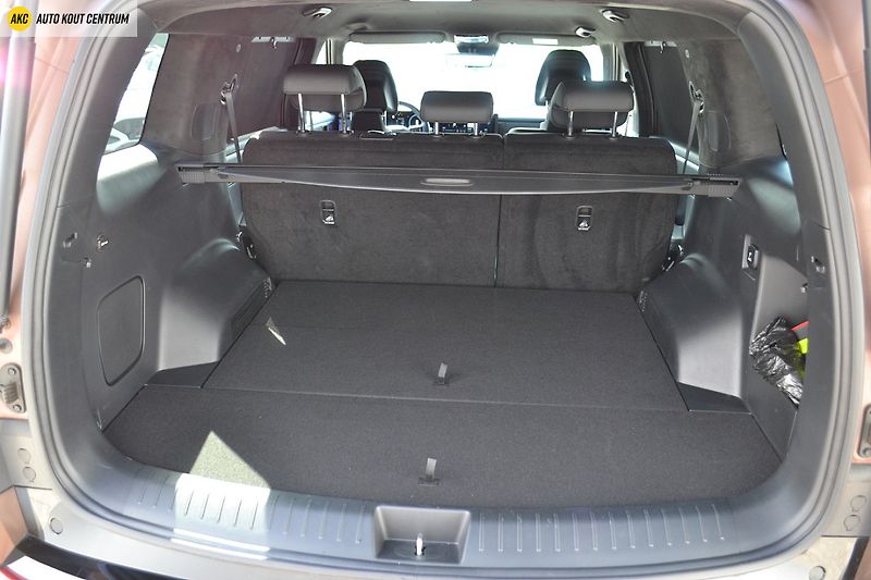 Hyundai Santa Fe 1.6T-GDI PHEV 4WD CALLIGRAPHY - fotka 29 z 73