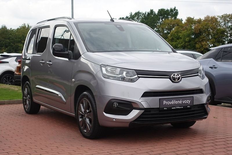 Toyota ProAce City 1.5 D4-D 130 - 6 MT Family L1 - fotka 3 z 31