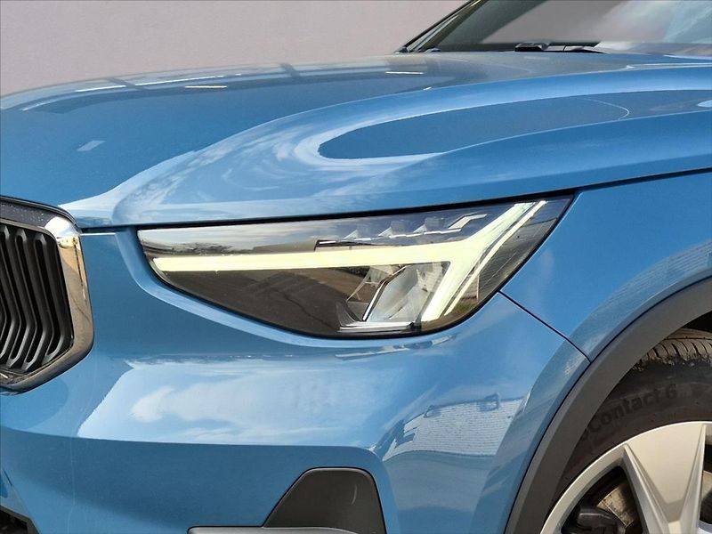 Volvo XC40 2,0 B3 Core - fotka 5 z 16
