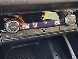 Škoda Scala (2022) 1.5 TSi, 2.maj,ČR, Style, LED - náhled 14