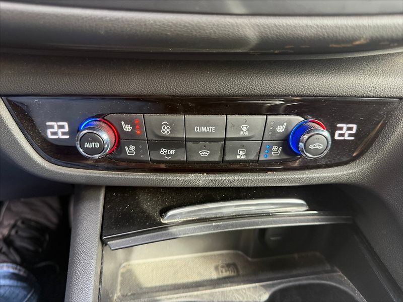Opel Insignia 2,0 CDTi 125kW-CZ-SERVIS!! - fotka 22 z 32