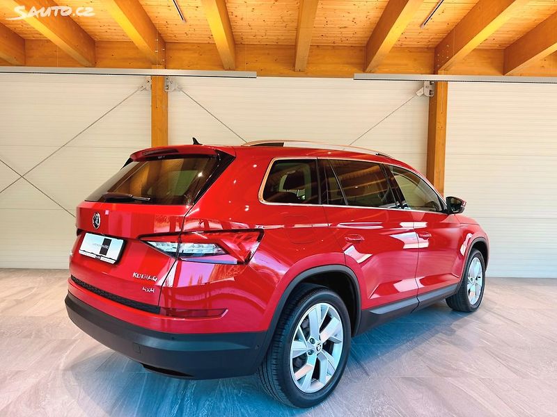 Škoda Kodiaq 2.0 TDi DSG 4x4 Style Plus - fotka 24 z 37