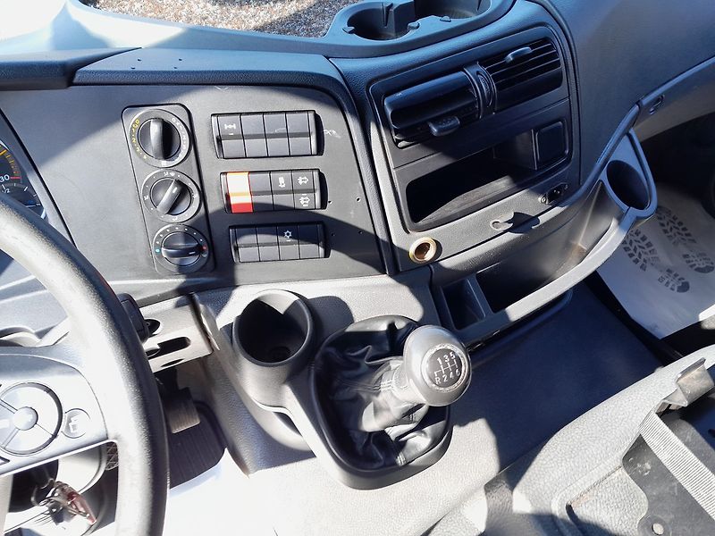 Mercedes-Benz Atego 818 Euro6 - fotka 23 z 36