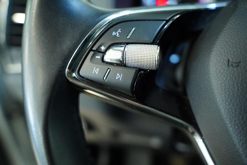 Škoda Karoq - fotka 15 z 25
