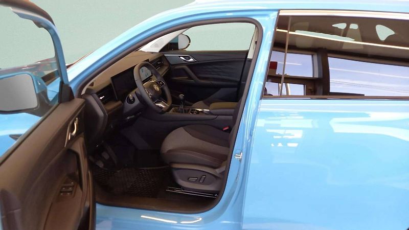MG HS EMOTION 1.5T MT6 (125kW/170k) - fotka 13 z 18