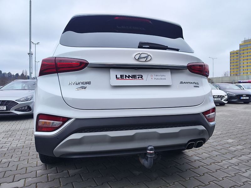Hyundai Santa Fe 2.0 CRDI/110kW Smart Success - fotka 10 z 34