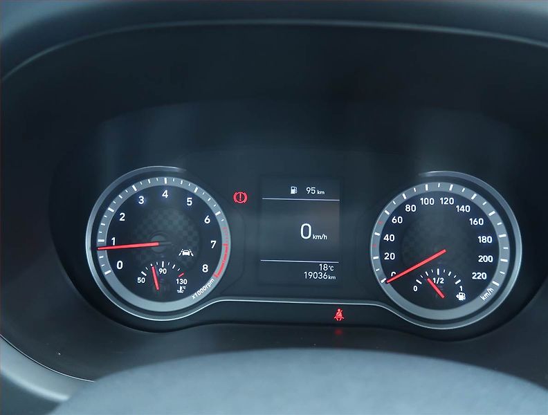 Hyundai i10 (2021) 1.0, Serv.kniha, Tempomat - fotka 11 z 15