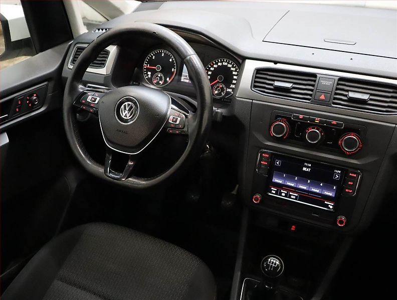 Volkswagen Caddy (2017) Maxi 2.0 TDI, 7Míst - fotka 7 z 17