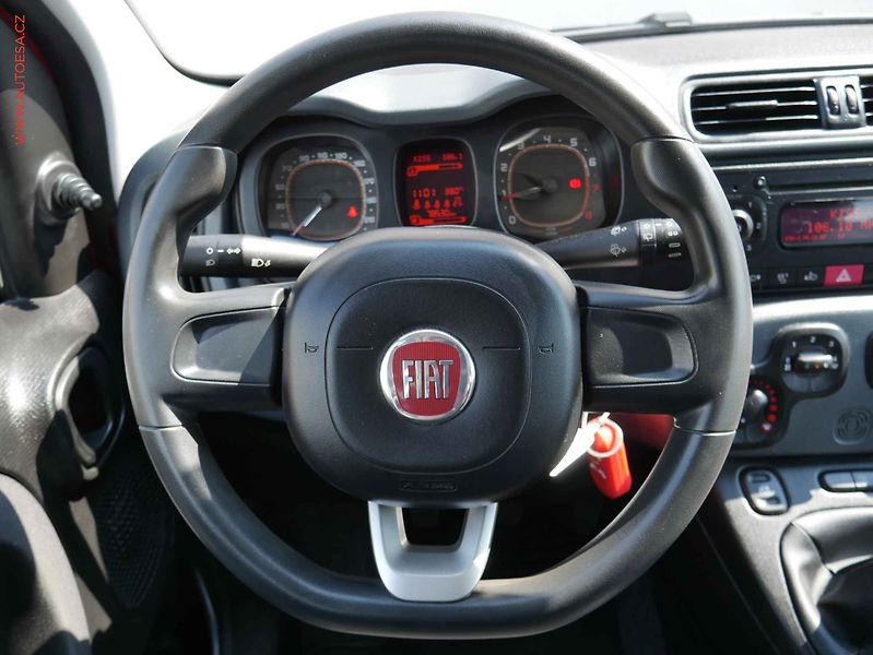 Fiat Panda (2017) 1.2i, ČR, AC - fotka 11 z 14