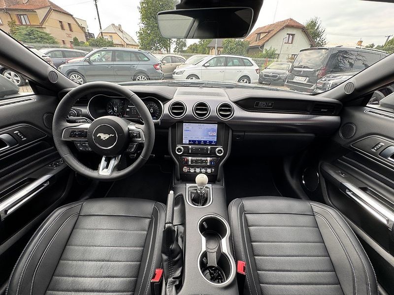 Ford Mustang (2022) 5.0i V8 MACH1 LED Navi Kamera - fotka 6 z 50