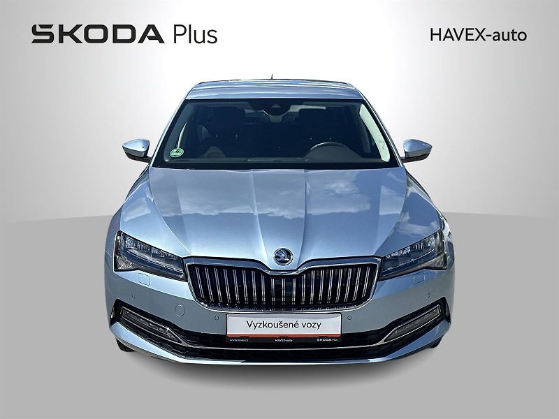 Škoda Superb (2023) 1.5 TSI DSG Style - fotka 4 z 30