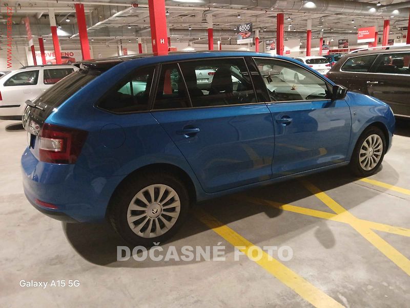 Škoda Rapid (2014) 1.2 tsi, 1.maj, xenon - fotka 2 z 3