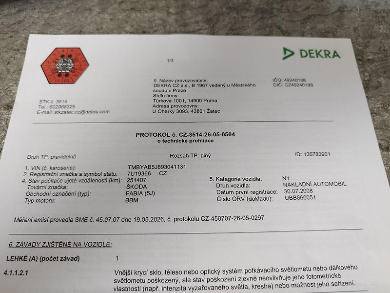Škoda Fabia (2008) 1,2I,44KW,KLIMA,CD,NOVÁ STK - fotka 21 z 24