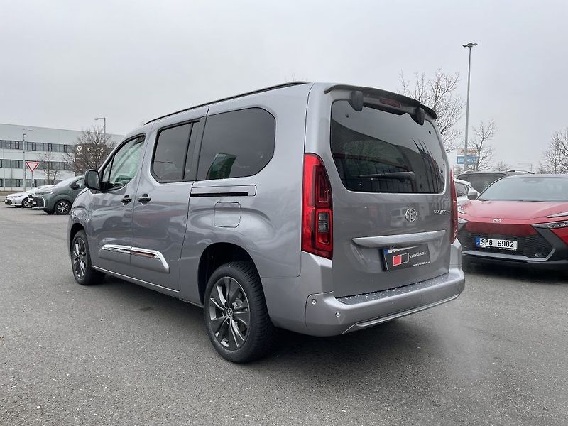 Toyota ProAce City Verso 1.5D 130k Long VIP ODBĚR 1/27 - fotka 7 z 30