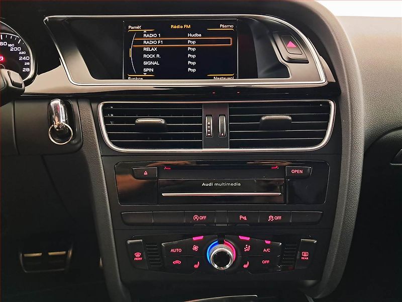 Audi A5 (2017) S-Line 2.0 TDI - fotka 12 z 18
