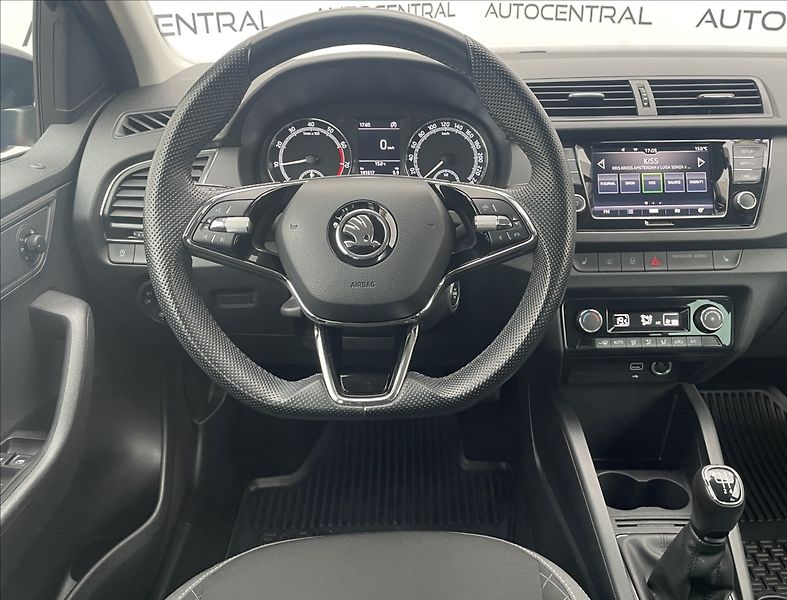Škoda Fabia 1,0 TSi,1.maj.,ČR,servi.histor - fotka 13 z 23