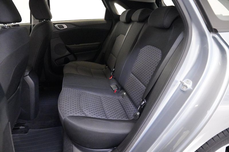 Kia Ceed - fotka 23 z 25