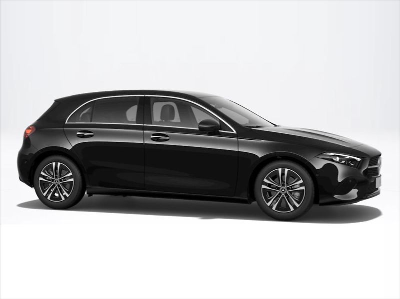 Mercedes-Benz Třídy A (2026) 1.3 A 200 - fotka 3 z 9