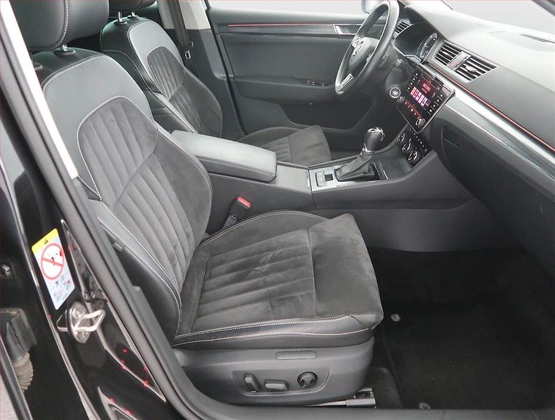 Škoda Superb (2020) Style 2.0 TDI - fotka 9 z 24
