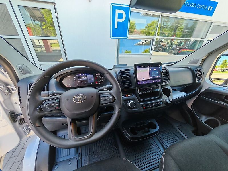 Toyota ProAce MAX EV L3H2 Active 270° - fotka 9 z 23