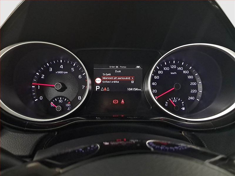 Kia Ceed (2018) 1.4 T-GDI, Automat, Serv.kniha - fotka 11 z 16