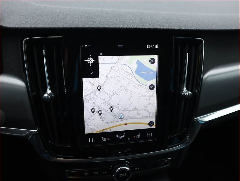 Volvo S90 (2018) D4, Automat, Serv.kniha, Kůže - fotka 16 z 23