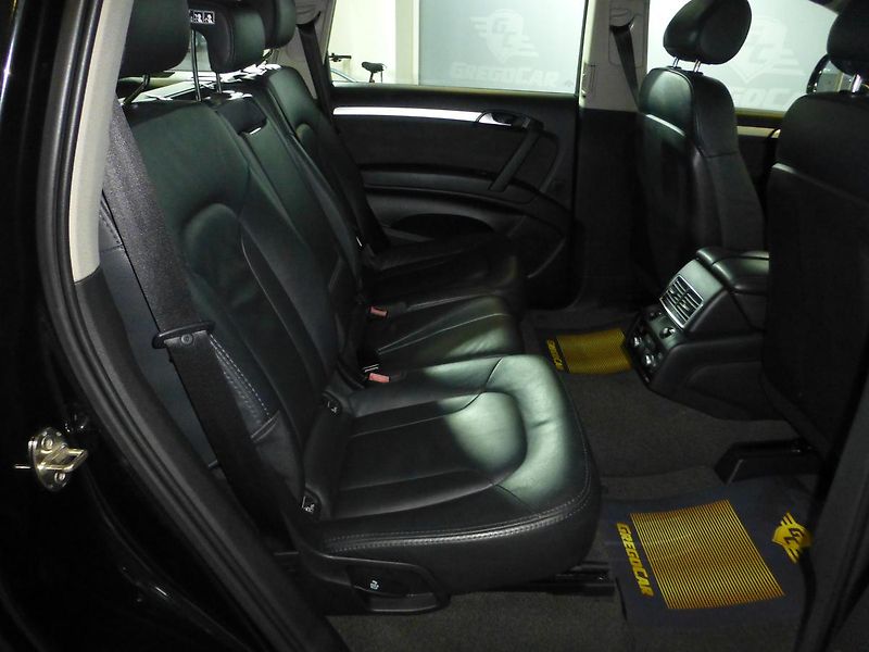 Audi Q7 (2010) 3,0TDI*VYHŘ.SE*NAVIGACE*XENON - fotka 23 z 29