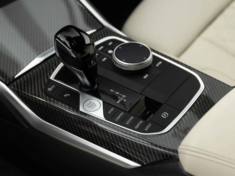 BMW Řada 3 M340d xDrive - fotka 15 z 22