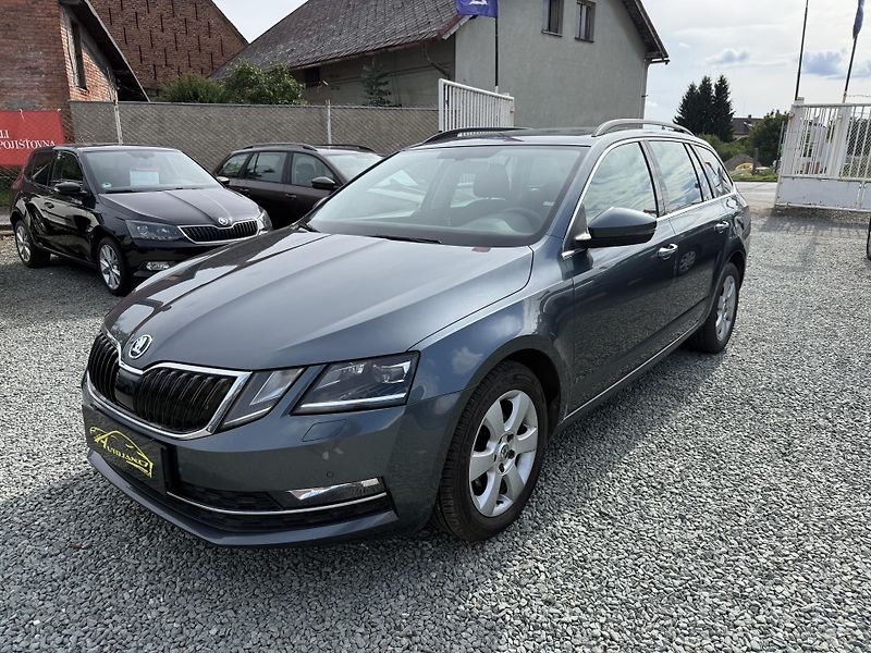 Škoda Octavia 1.6 TDI DSG STYLE - fotka 3 z 13